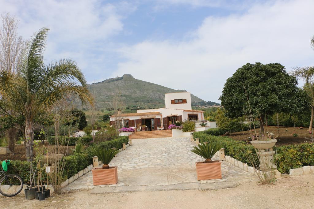 Villa Delle Palme Delfina Trapani Buitenkant foto