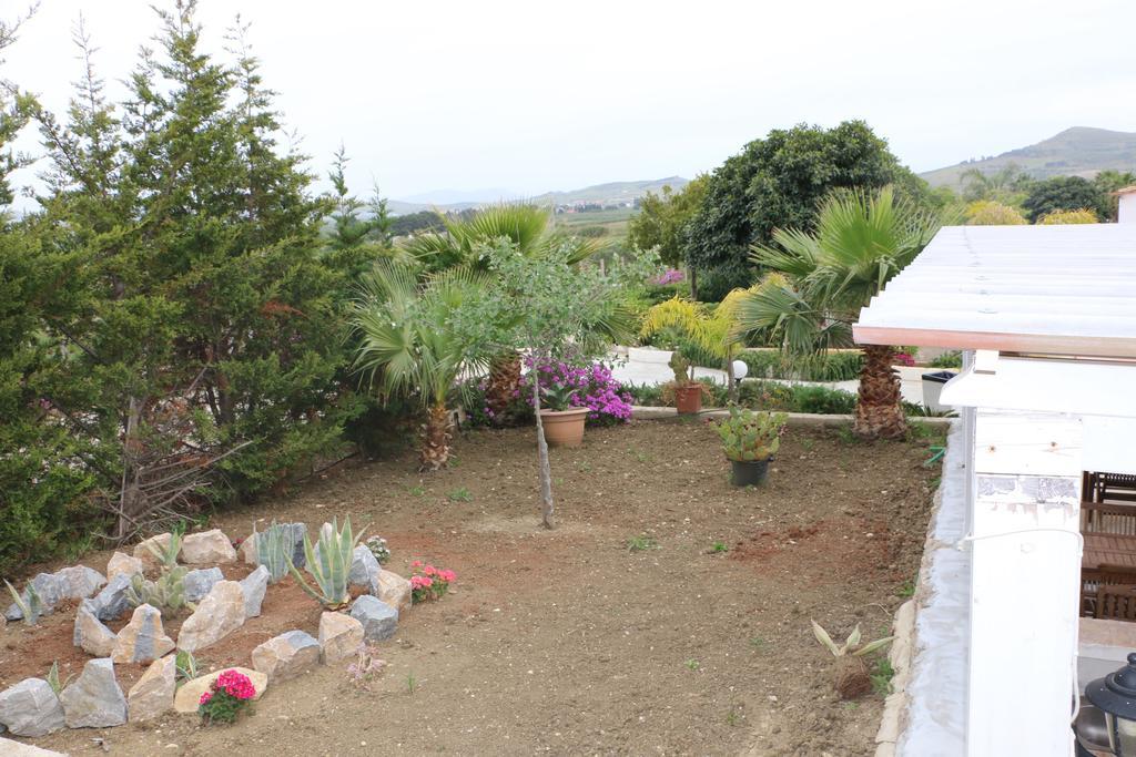 Villa Delle Palme Delfina Trapani Buitenkant foto