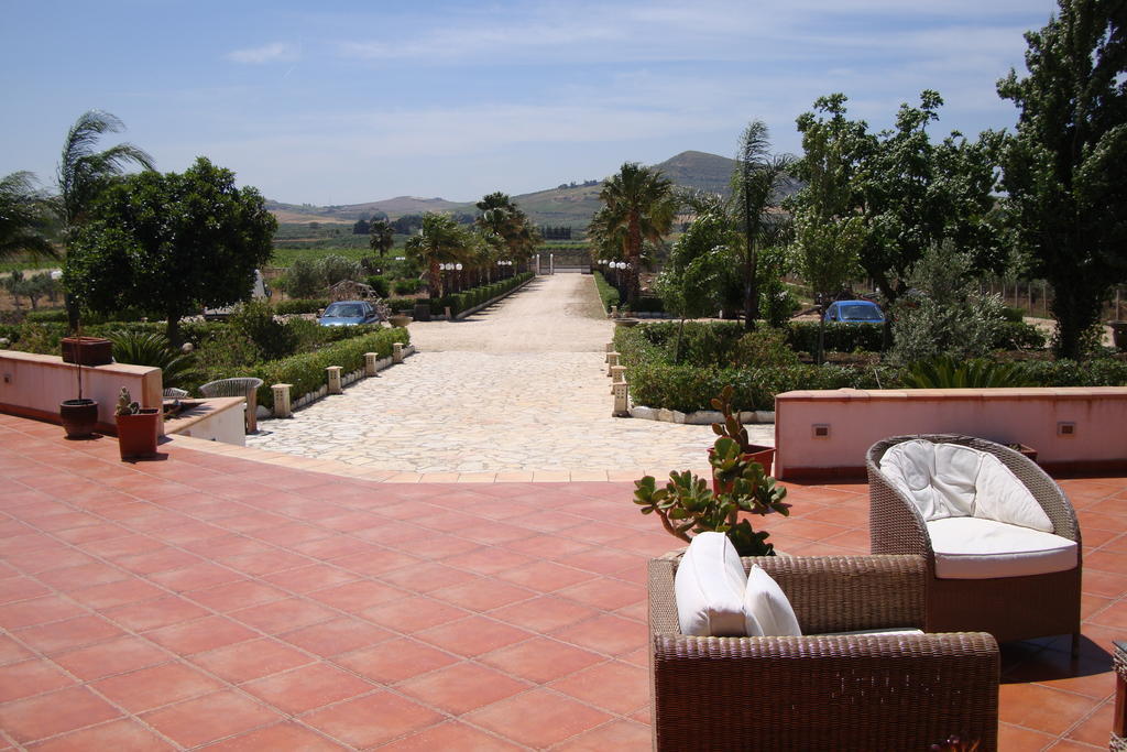 Villa Delle Palme Delfina Trapani Buitenkant foto
