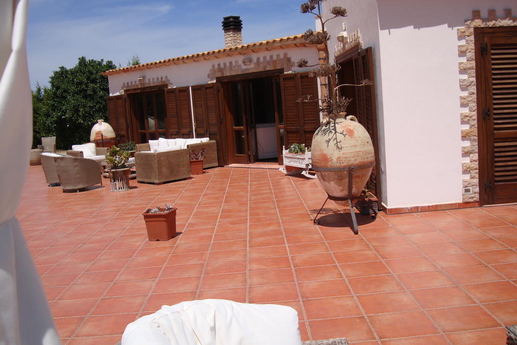 Villa Delle Palme Delfina Trapani Buitenkant foto