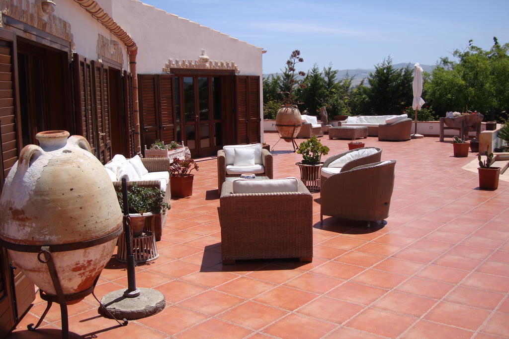 Villa Delle Palme Delfina Trapani Buitenkant foto